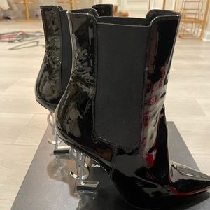 Saint Laurent Black New Ysl Opyum Patent Leather Boots/Booties